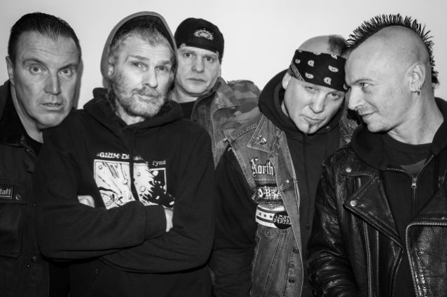 discharge band 2016
