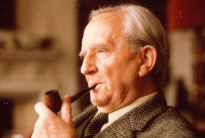 j_r_r_tolkien_-_pipe_smoking