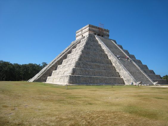 mayan-pyramid