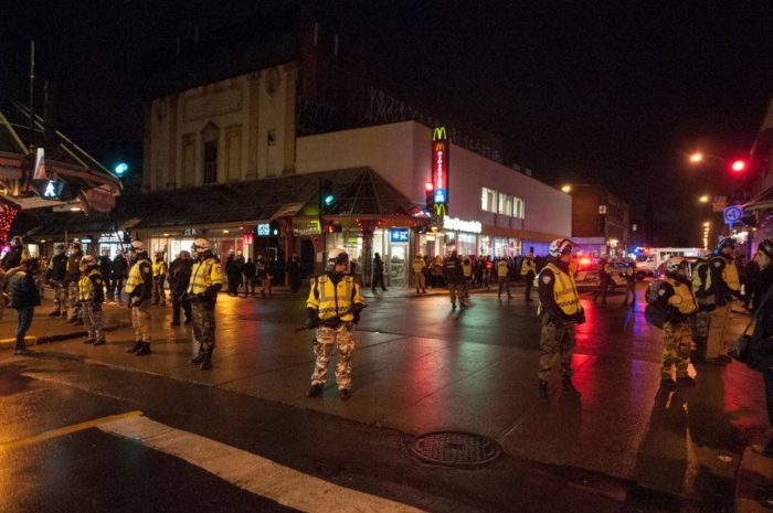 messe-des-morts-police-1