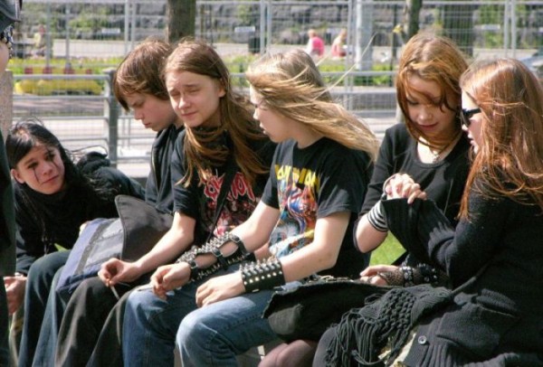 metalheads_extremists