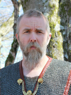 varg_vikernes-sol_austan_mani_vestan